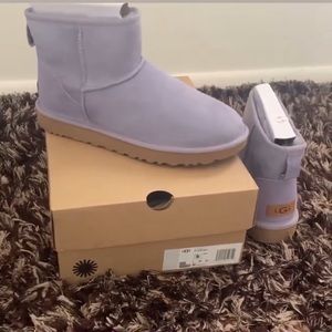 Women’s Ugg Classic Mini ll